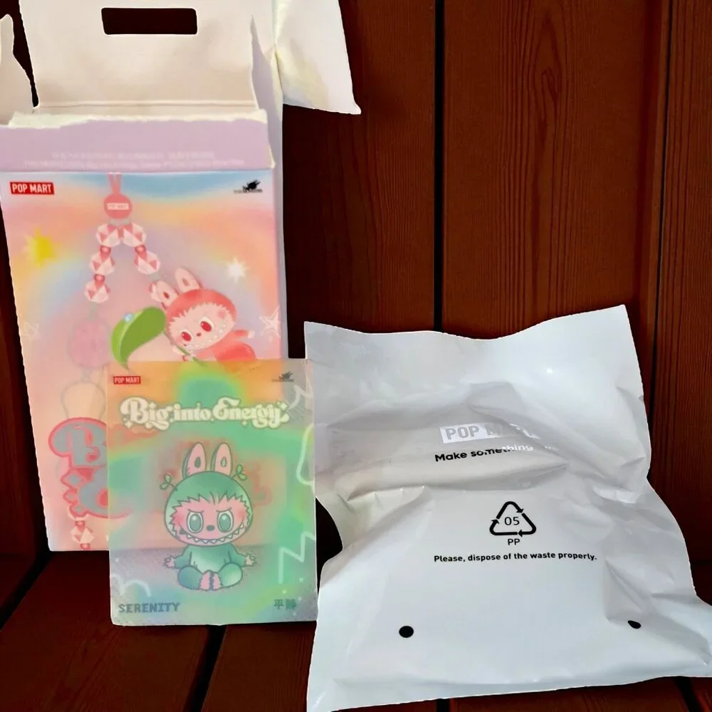 Pop Mart Labubu Big Into Energy Phone Charm – 